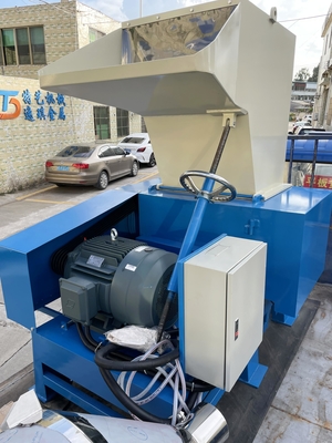 플라스틱 센트럴 하이 고속 과립기 문서 분쇄기 기계 50 Kg/H - 500 Kg/H 용량