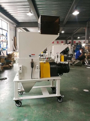 1.5KW 저속도 플라스틱 과립기 그라인더 OG-1LS 20 Kg/H 용량을 희게 하세요