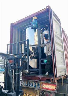 플라스틱 혼합 건조기 혼합 기계 3.75 ~ 7.5KW 모터 구동 나사
